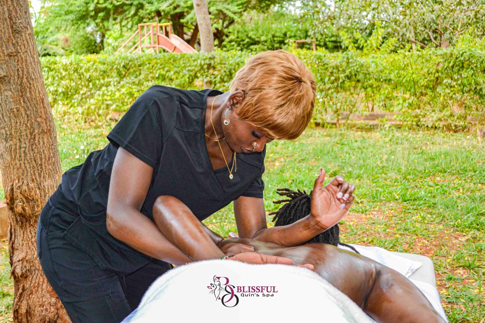 Coffee Scrub + Massage